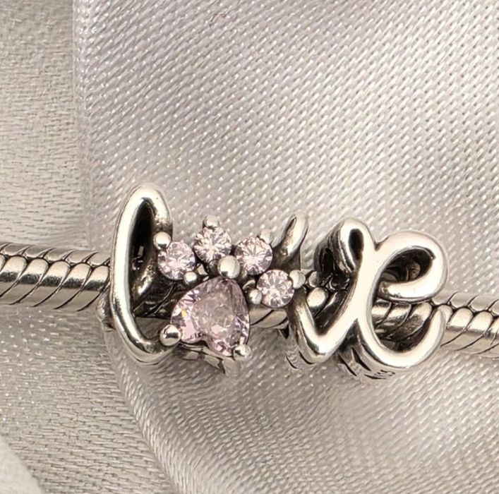 Charms srebrny zawieszka love łapka pupildo pandora bransoletki S925