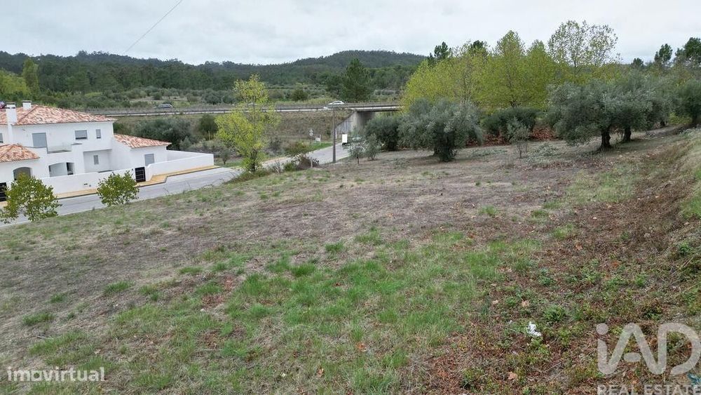 Terreno para construção em Souselas e Botão