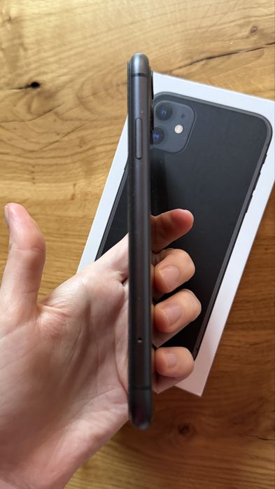 Iphone 11 64gb б/в