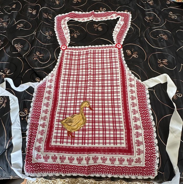 Avental de Cozinha com Renda