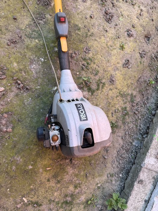 Продам  бензинокосу