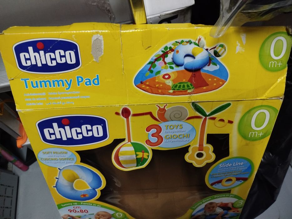 Brinquedo bebe com musica e luz