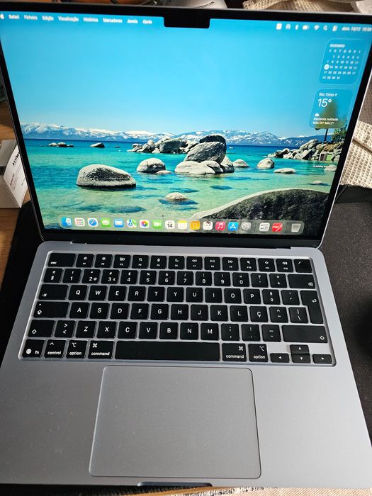 MacBook Air como novo