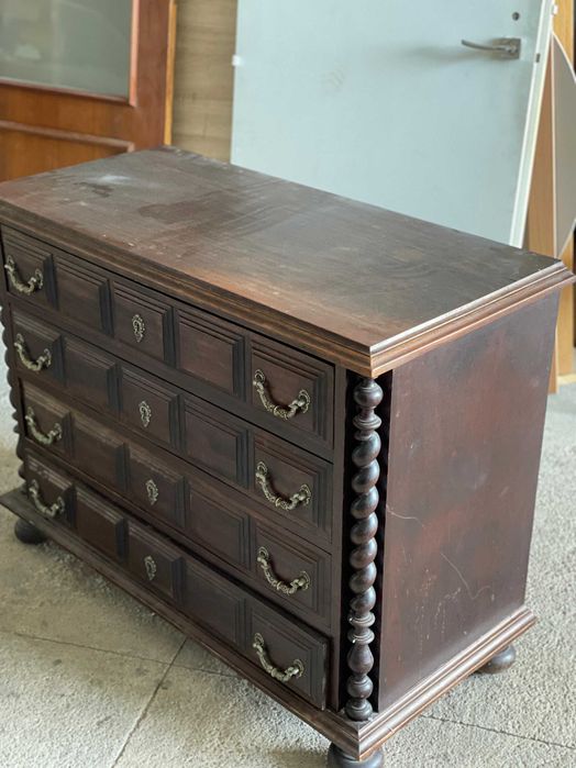 Cómoda em Mogno p/ Restauro