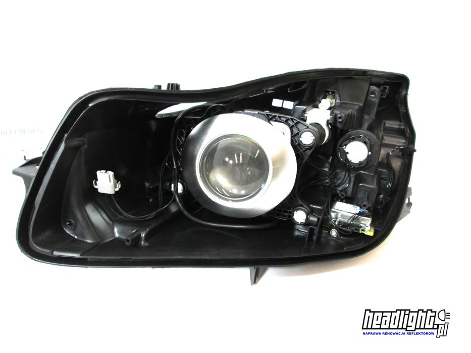 Opel Insignia Naprawa Regeneracja Reflektorów