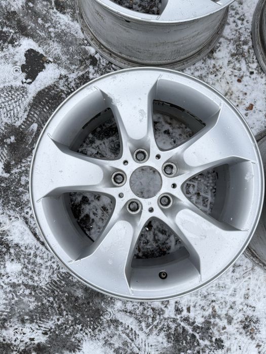 Диски BMW R17 оригінал в гарному стані