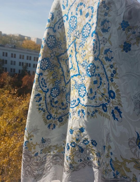 100% jedwab apaszka 84x84 błekit