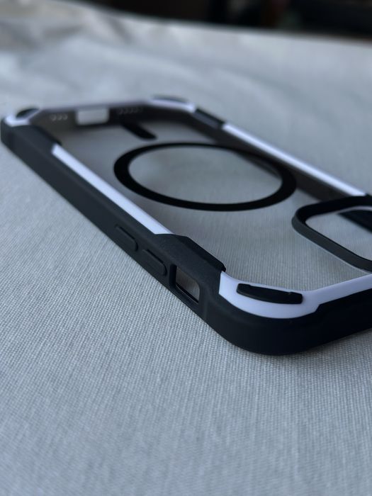 Чохол на iPhone 12 pro та iPhone 12