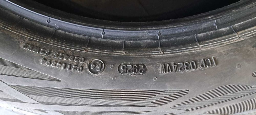 Komplet Opon Continental EcoContact 6 235/50 R19 DOT 2925
