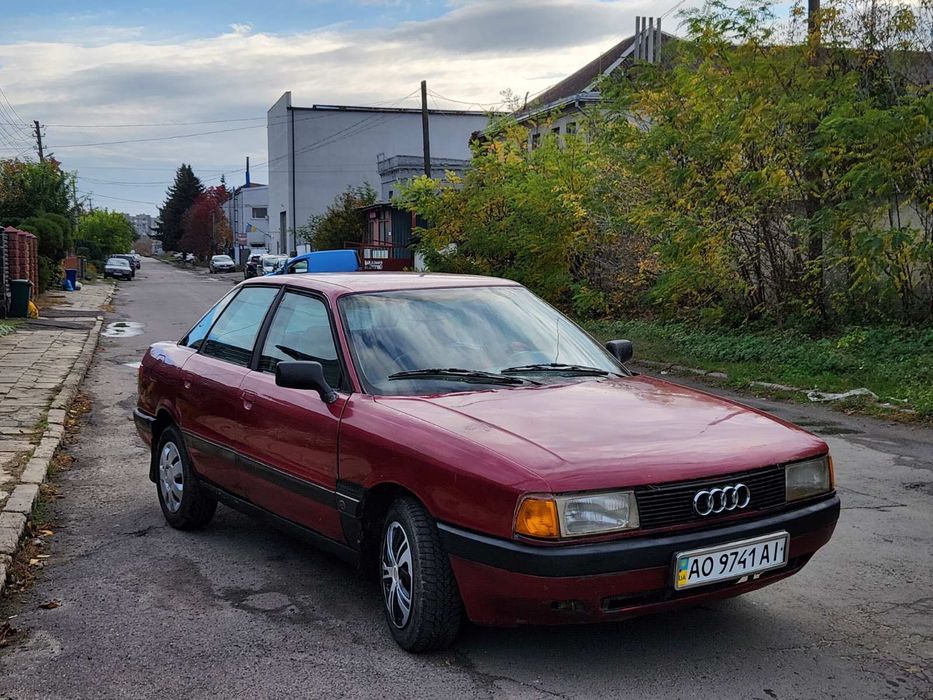 ауді 80 1,6 бензин 850$