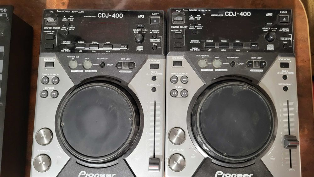 Konsola mikser behringer djx 750 Odtwarzacz Pioneer cdj 400 dj