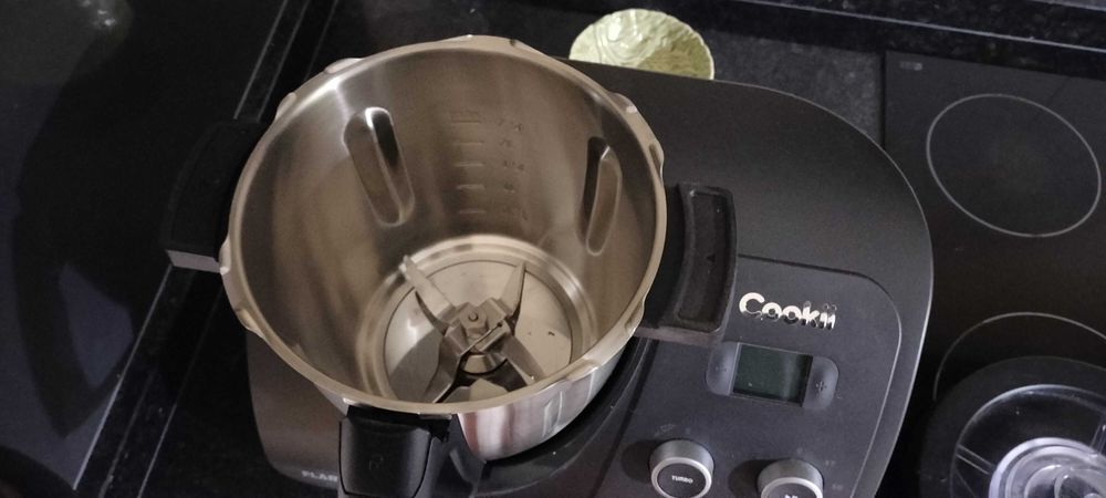 Robô de cozinha FLama