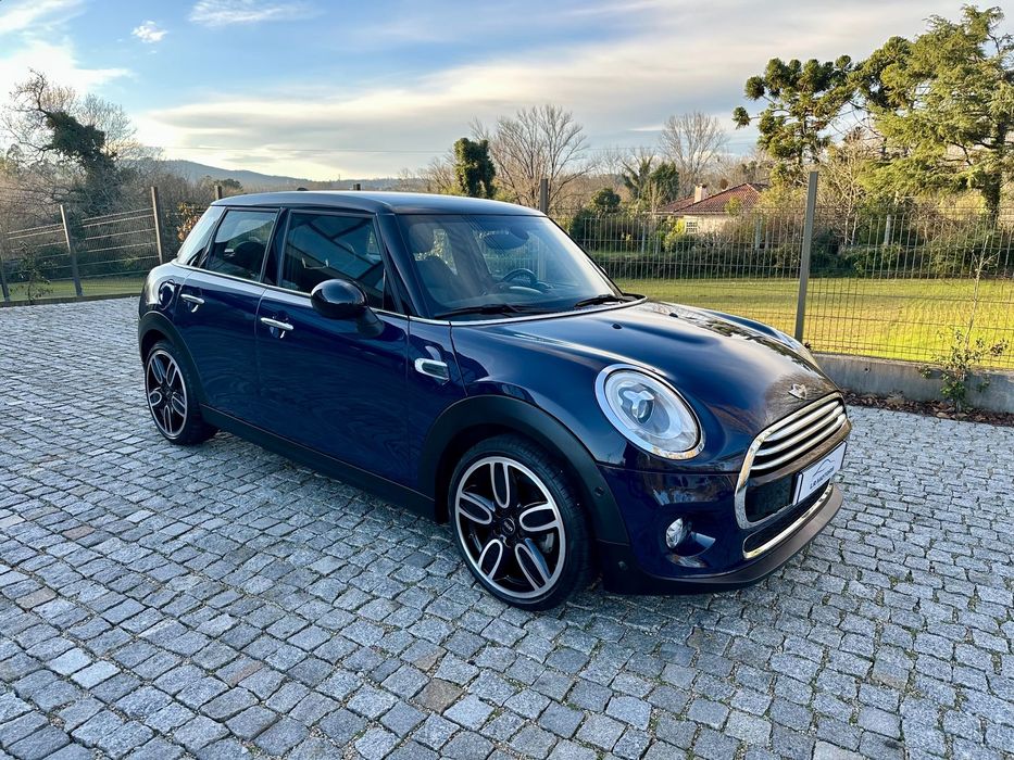MINI 5 Portas Cooper Aut.