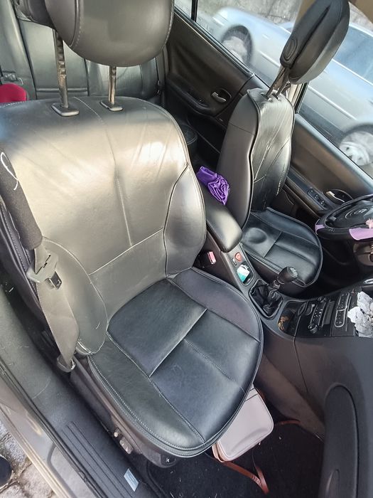 Carro Renault laguna 2005