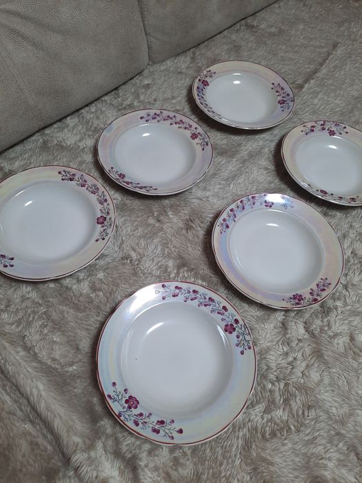 Тарелки Коростенского фарфорового завода