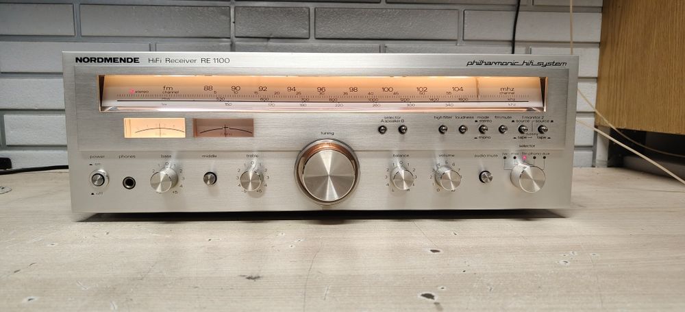 Amplituner NORDMENDE RE-1100 Philharmonic hi-fi stereo
