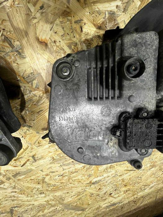 Silniczki silnik wycieraczek przód citroen C5 lll generacji x7