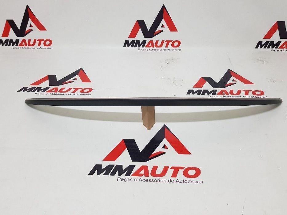 Aileron Mala Mercedes CLA W117 AMG