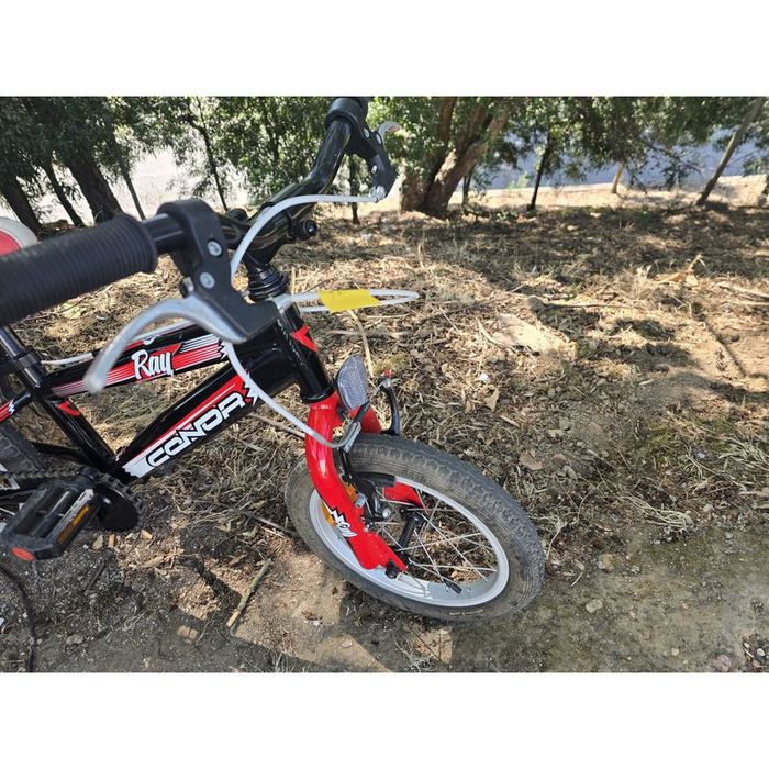 Bicicleta de crianca roda 14 em bom estado