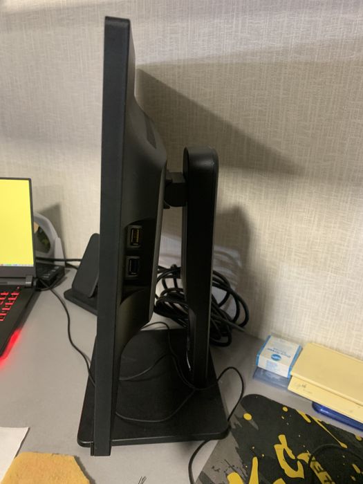 Безрамочный IPS монитор 60гц AOC