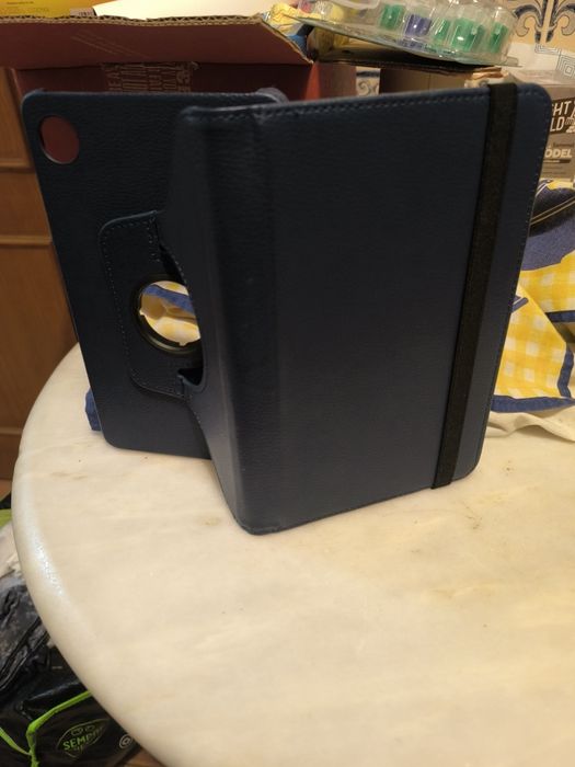 Samsung galaxy tab A9 4RAM 64GB memória com capa e película 140 euros