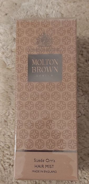 Perfum do włosów Molton Brown Suede Oris