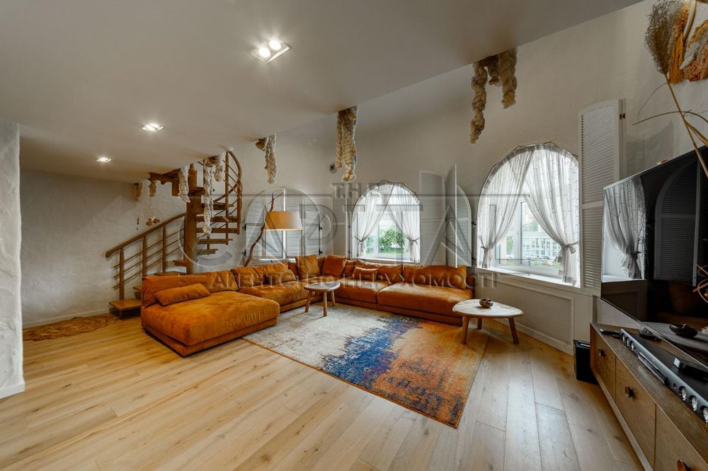 Аренда квартиры, ул.Полевая,  Соломенский р-н