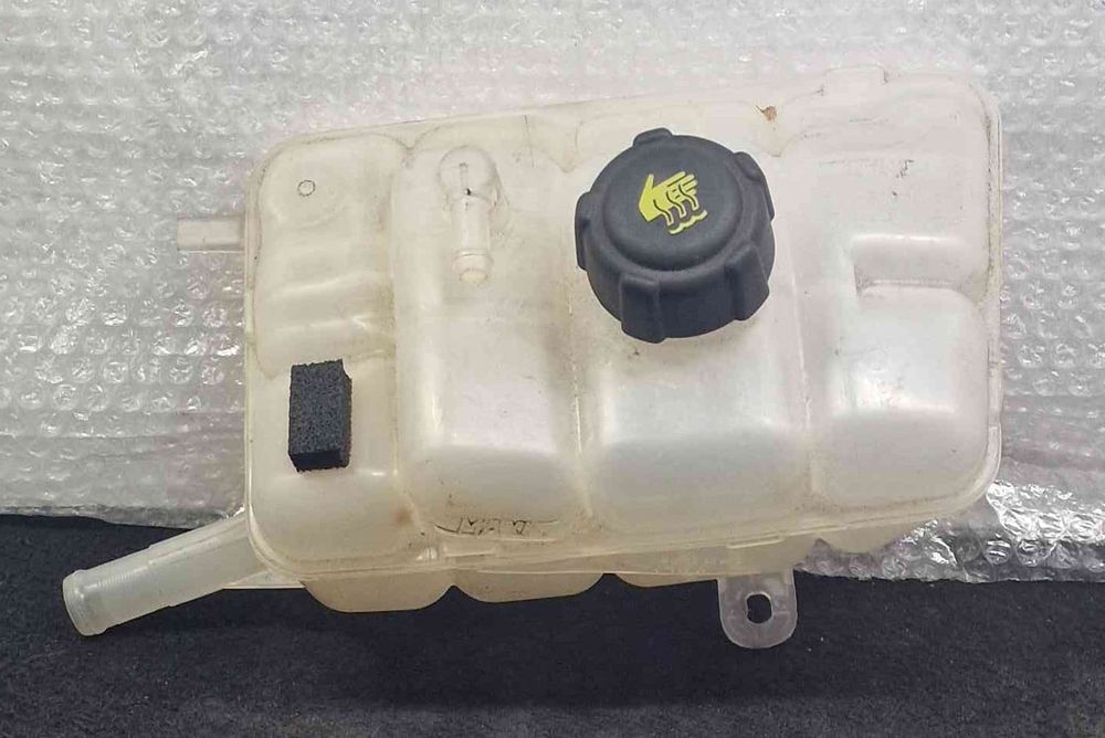 Reservatório / Depósito da Água / Líquido de Refrigeração 217104048R - RENAULT MEGANE IV Hatchback