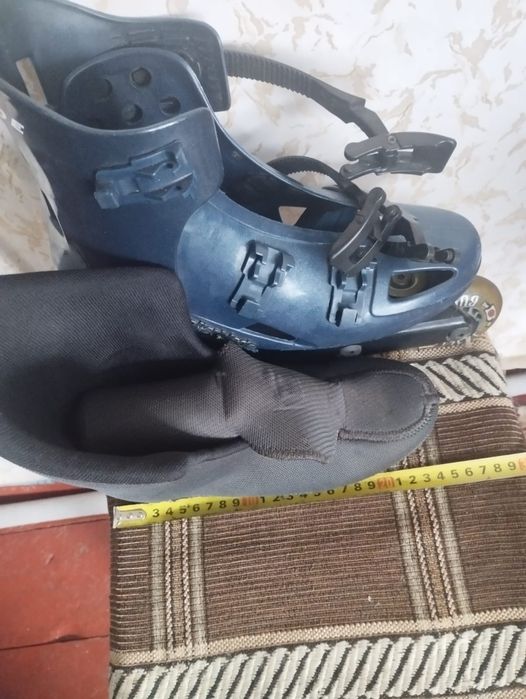 роликовые коньки Rollerblade.