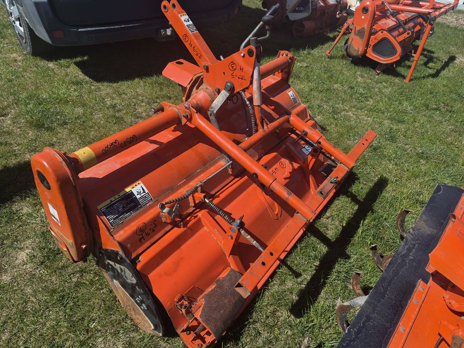 Glebogryzarka Yanmar