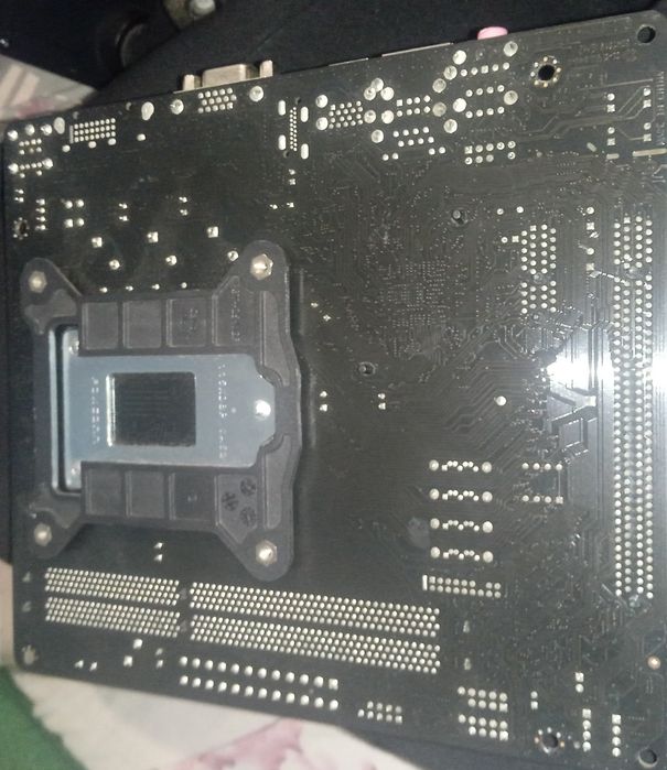 Материнская плата ASRock H81M-VG4