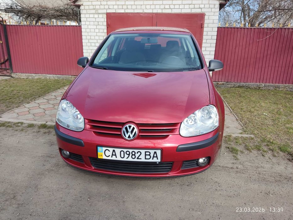 Продам VW Golf 5