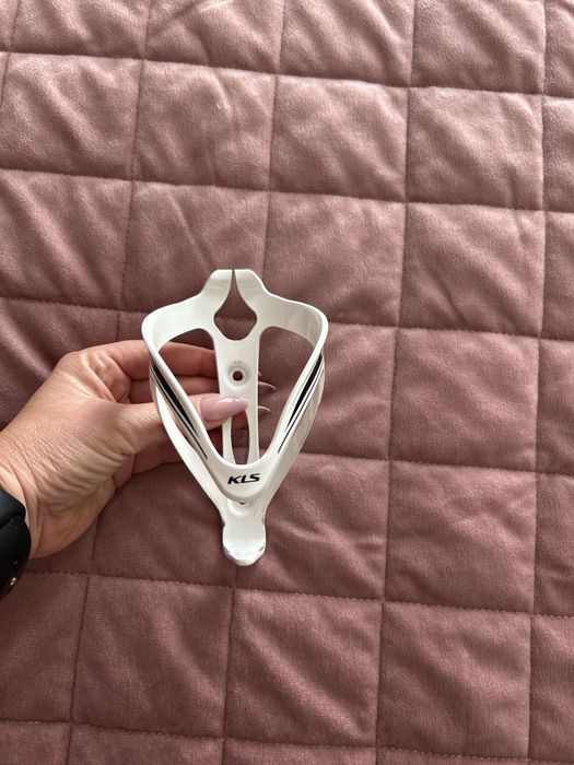 Тримач велосипедний kls для пляжки білий бу