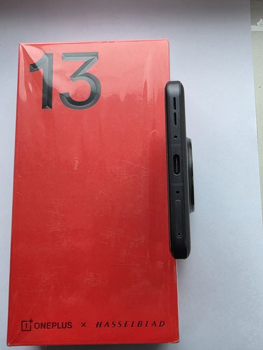 One Plus 13 24 Гб +12/ 1 Tb