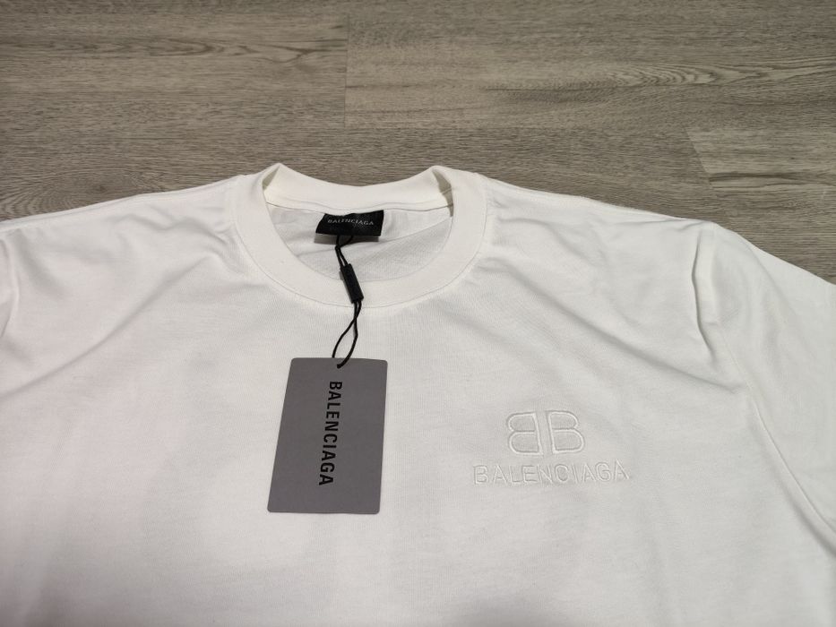 Balenciaga t-shirt Size M white New