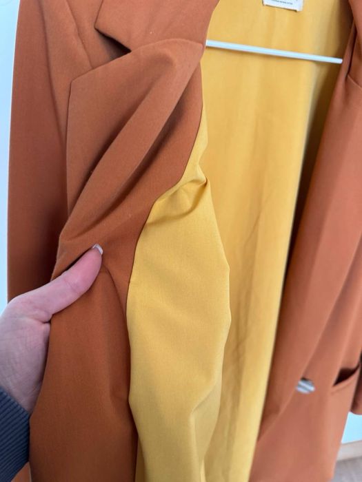 Піджак теракотовий BeOM ( розмір М)