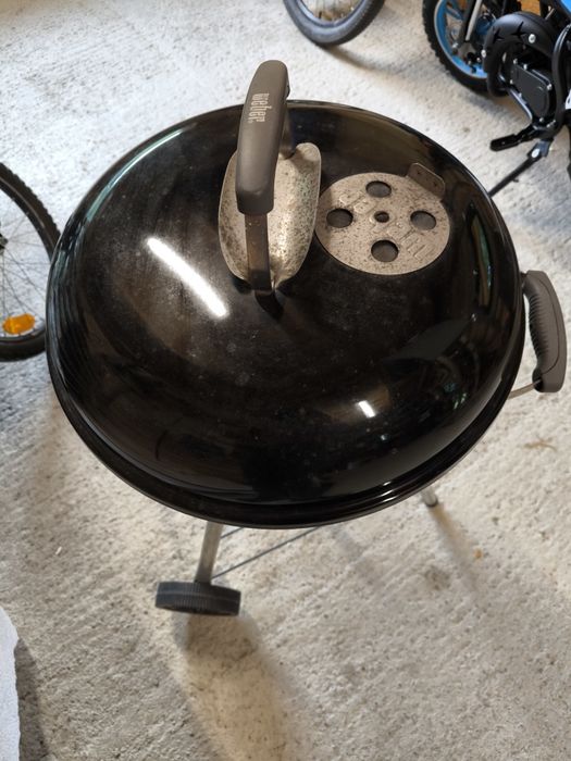 Grill węglowy Weber 47cm