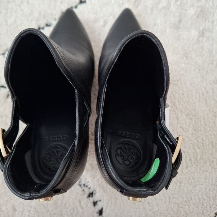 Wiosenne botki skórzane_słupek_Guess / 37