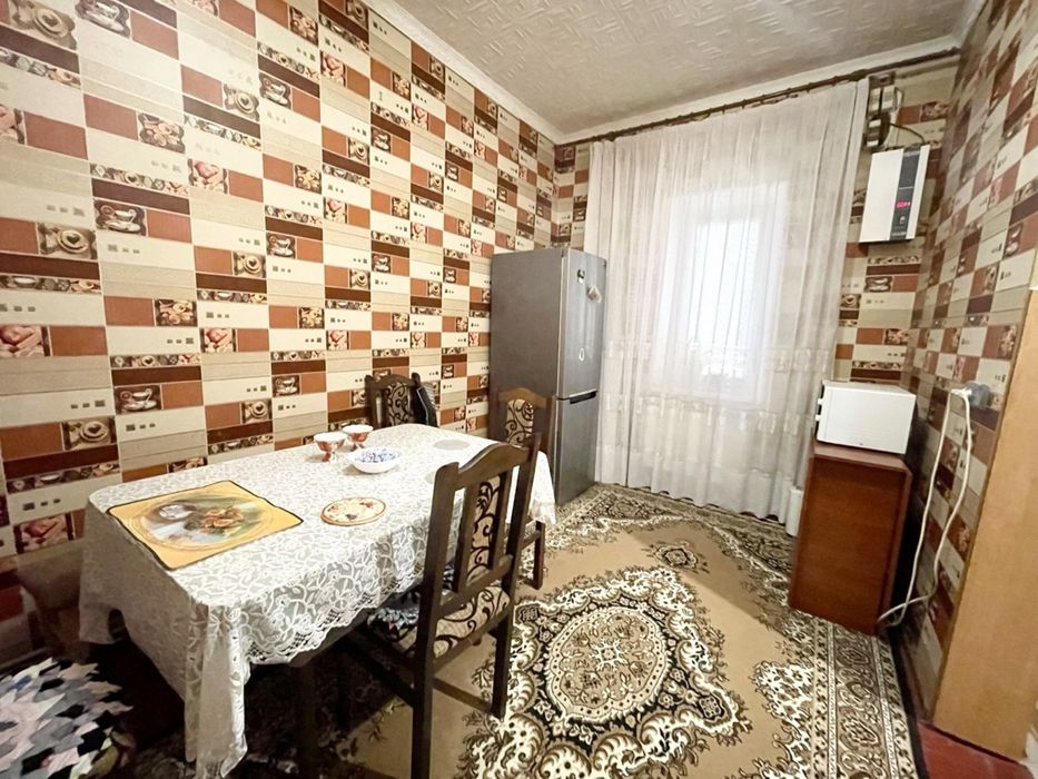 Продам будинок (частину) в Центрі! Район БСМП