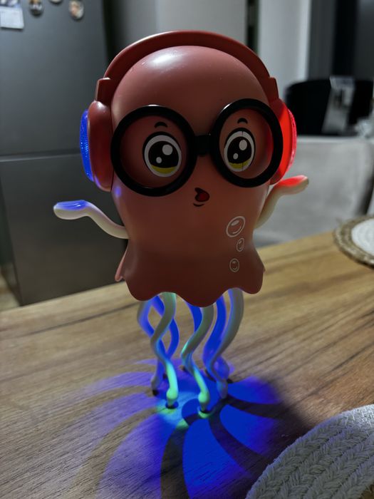 Інтерактивна іграшка «Танцюючий восьминіг»