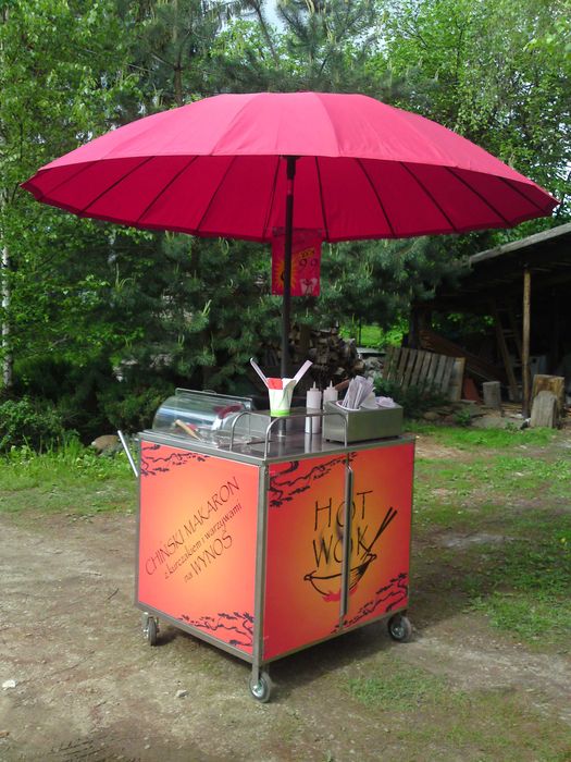 Mobilny wózek gastronomiczny