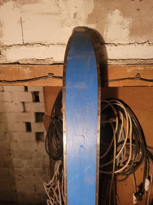 Stare narty Rysy drewniane