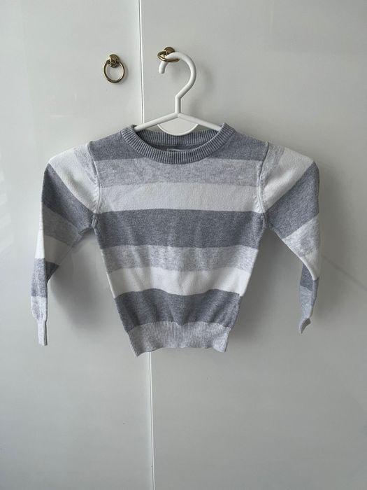 Sweter rozmiar 98 cm marki sinsay