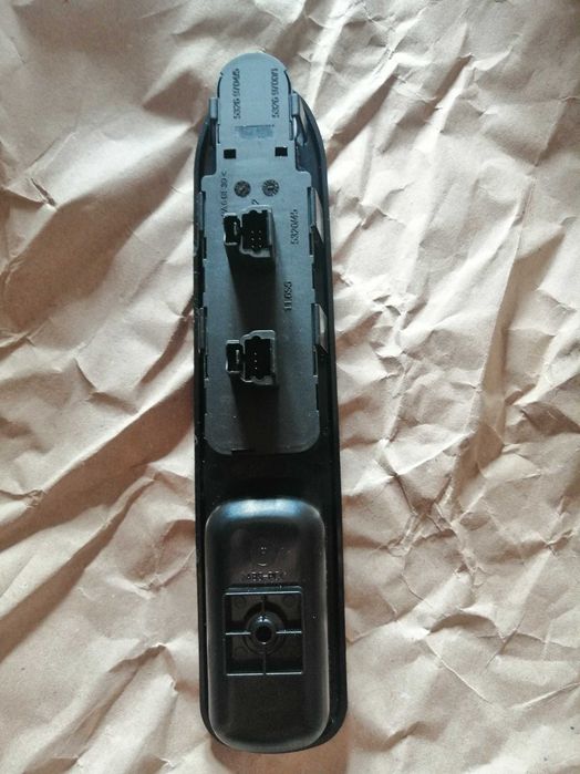 Interruptor vidros CITROЁN C4 I Hatchback 1.4 16V - 2005 (NOVO)