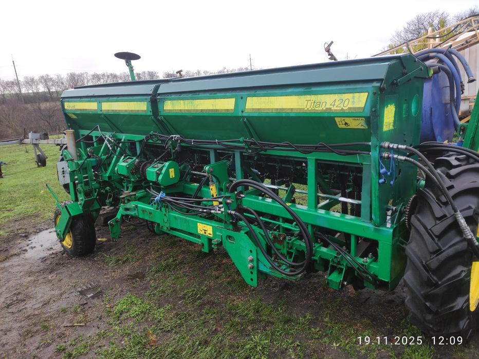 Продам сівалку харвест тітан 420