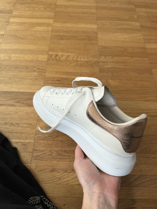 Alexander McQueen Sneakers 35.5 оригінал