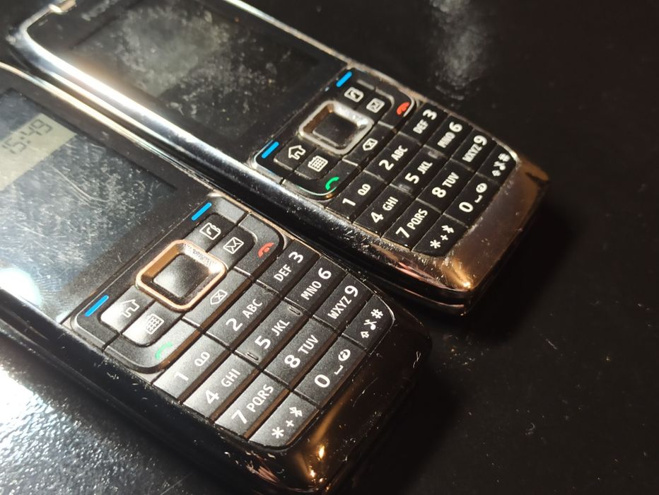 Telefony Nokia E51 RM-244