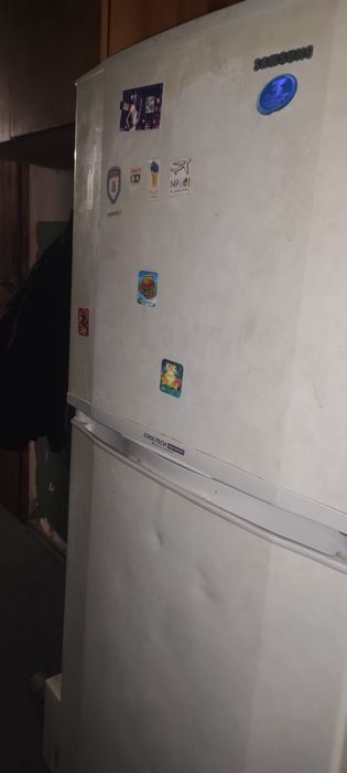 Холодильник  самсунг