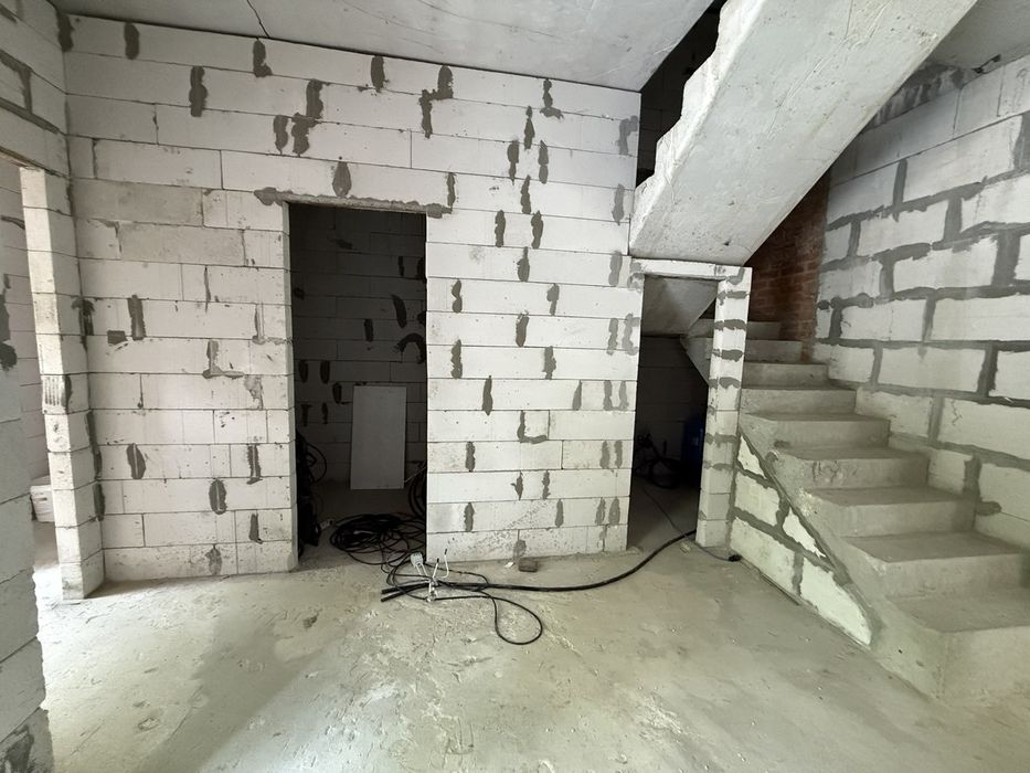 Продаж Будинку вЛІСІ-135м2/2,7сот./4кім./с.Глеваха