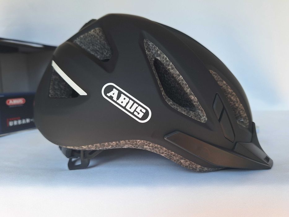 Kask rowerowy Abus Urban-I 3.0 Velvet Black S 51-55cm LED